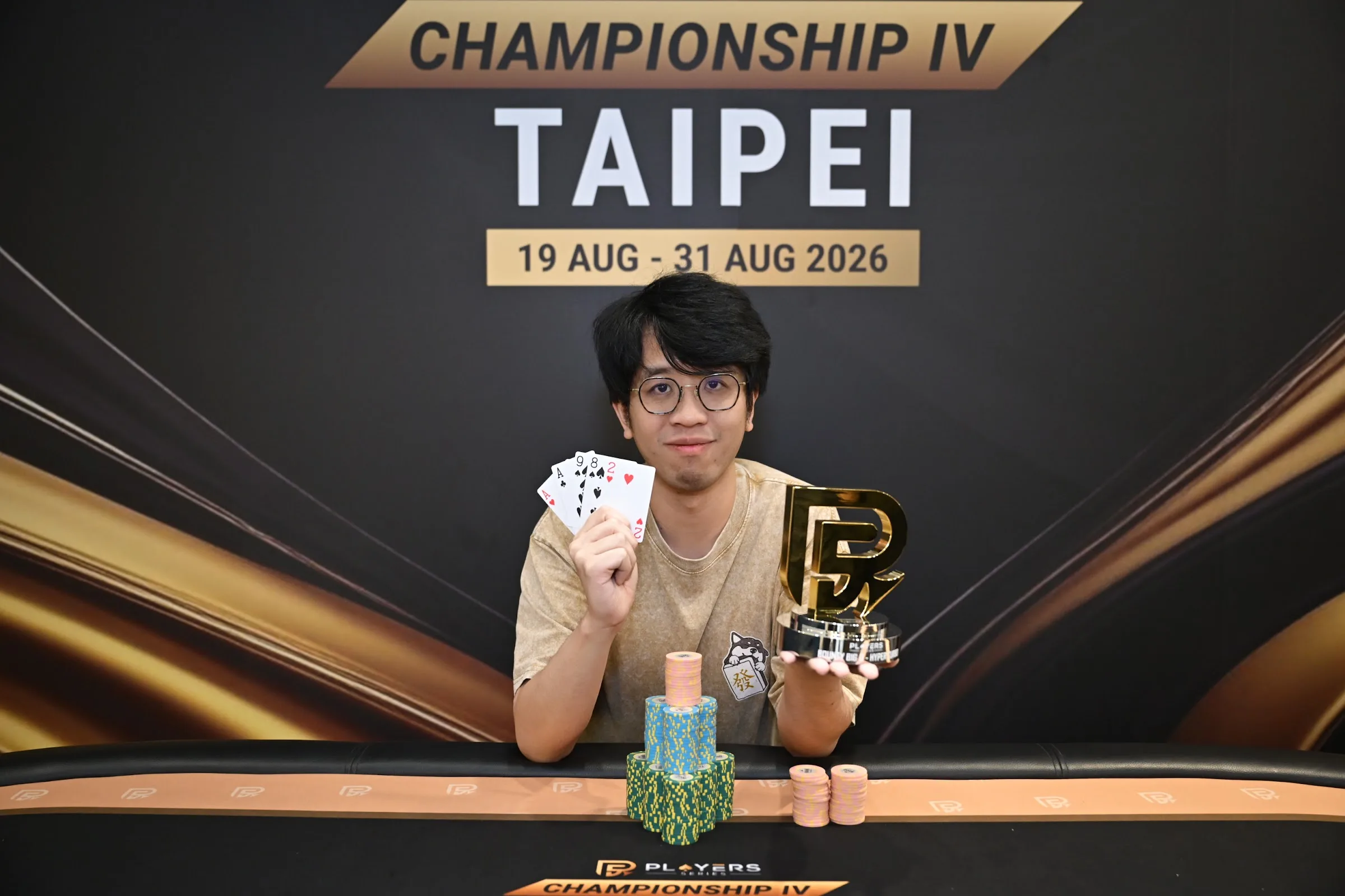 Tsz Kit Tse, champion